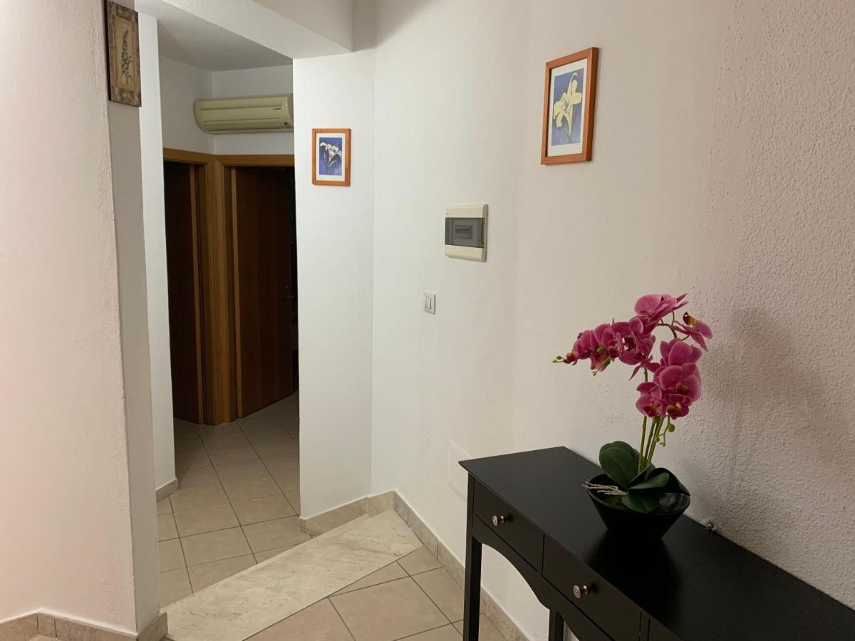 Casa Ziu Juanne Apartment Orosei Bagian luar foto