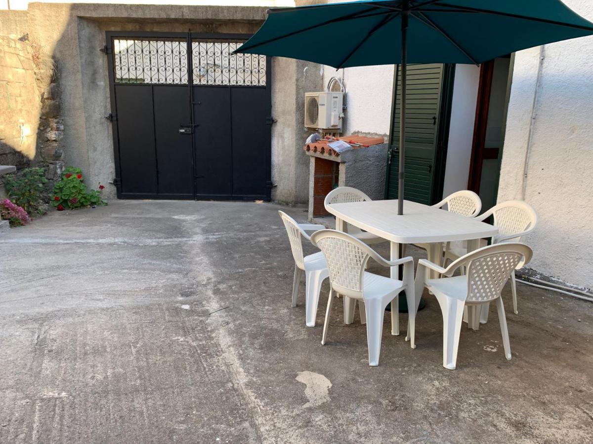 Casa Ziu Juanne Apartment Orosei Bagian luar foto
